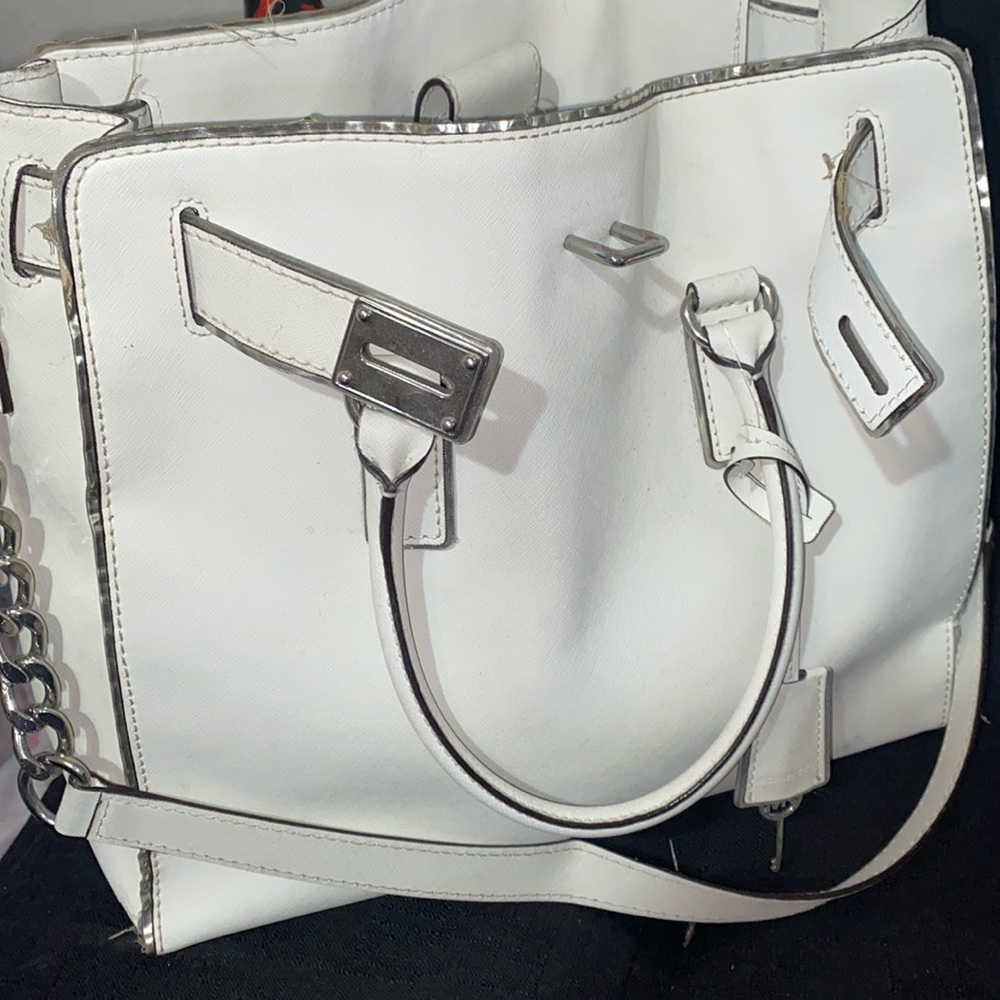 Michael Kors Grayson bag🌸🤍🤍